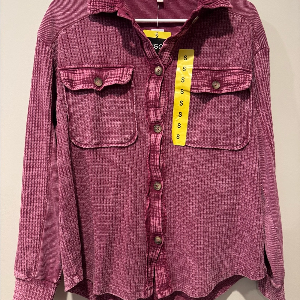 Briggs New York Plum Casual Button Down Shirt